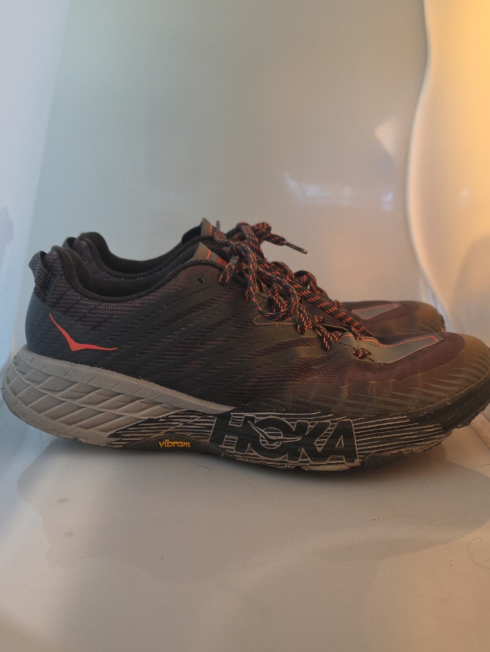 Hoka One Speedgoat 4 Men's Black with Orange Trail Running Shoes *No Insoles